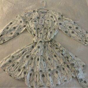 Perfect Zara white dress with green palm trees. Size s Never worn with tags.
